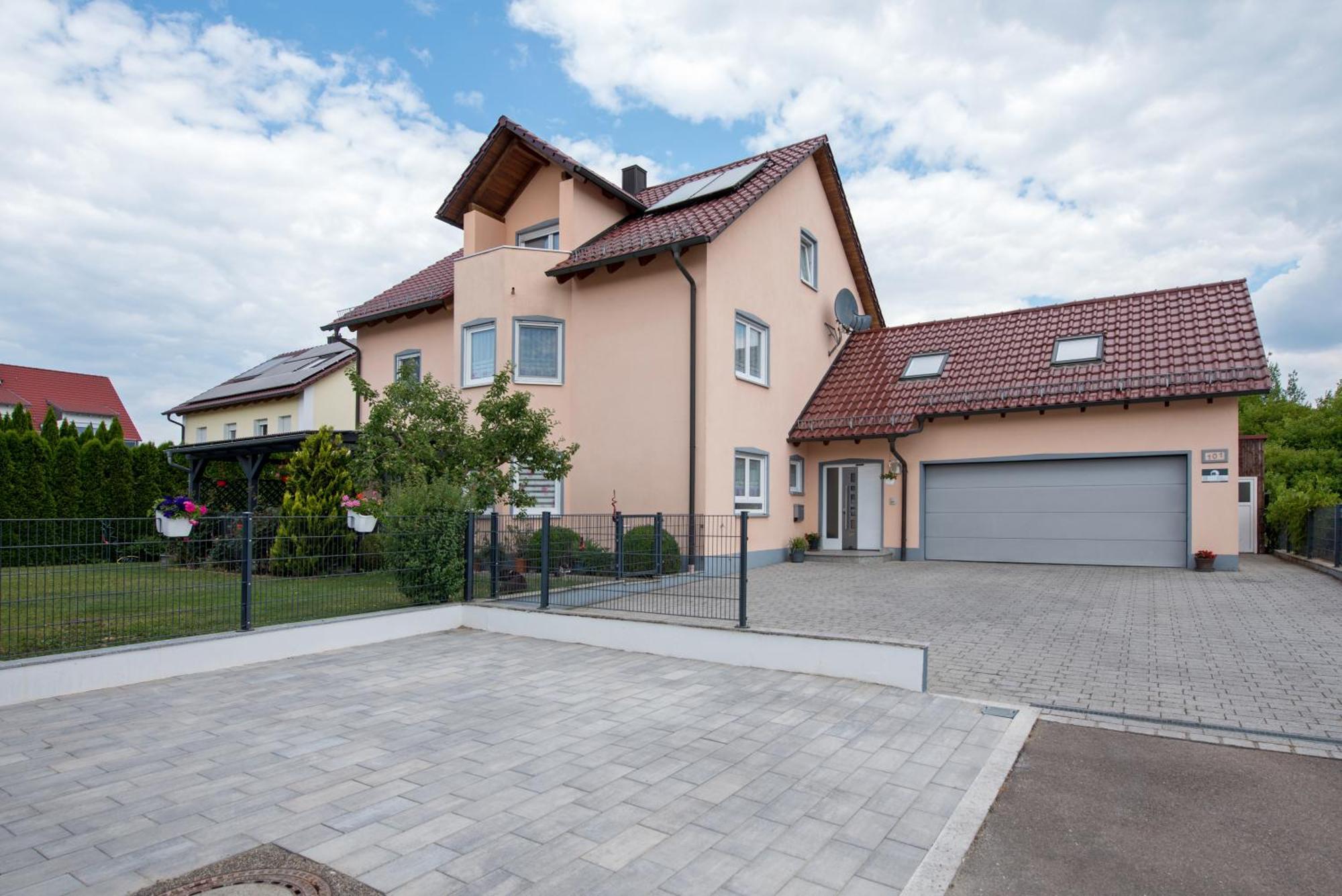Ferienwohnung Regel 劳茵戈恩 外观 照片